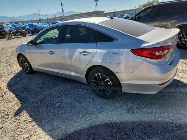 2016 HYUNDAI SONATA SE 5NPE24AFXGH317047