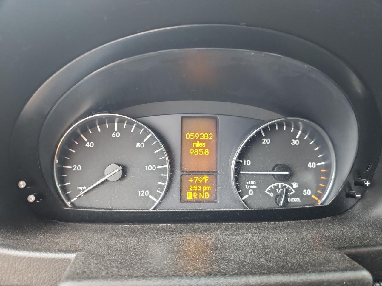 MERCEDES-BENZ SPRINTER 2500