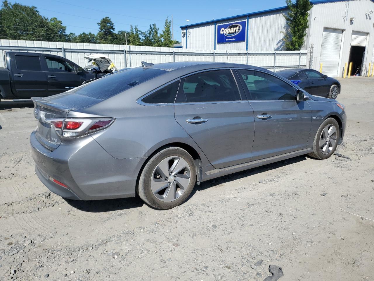 HYUNDAI SONATA HYBRID