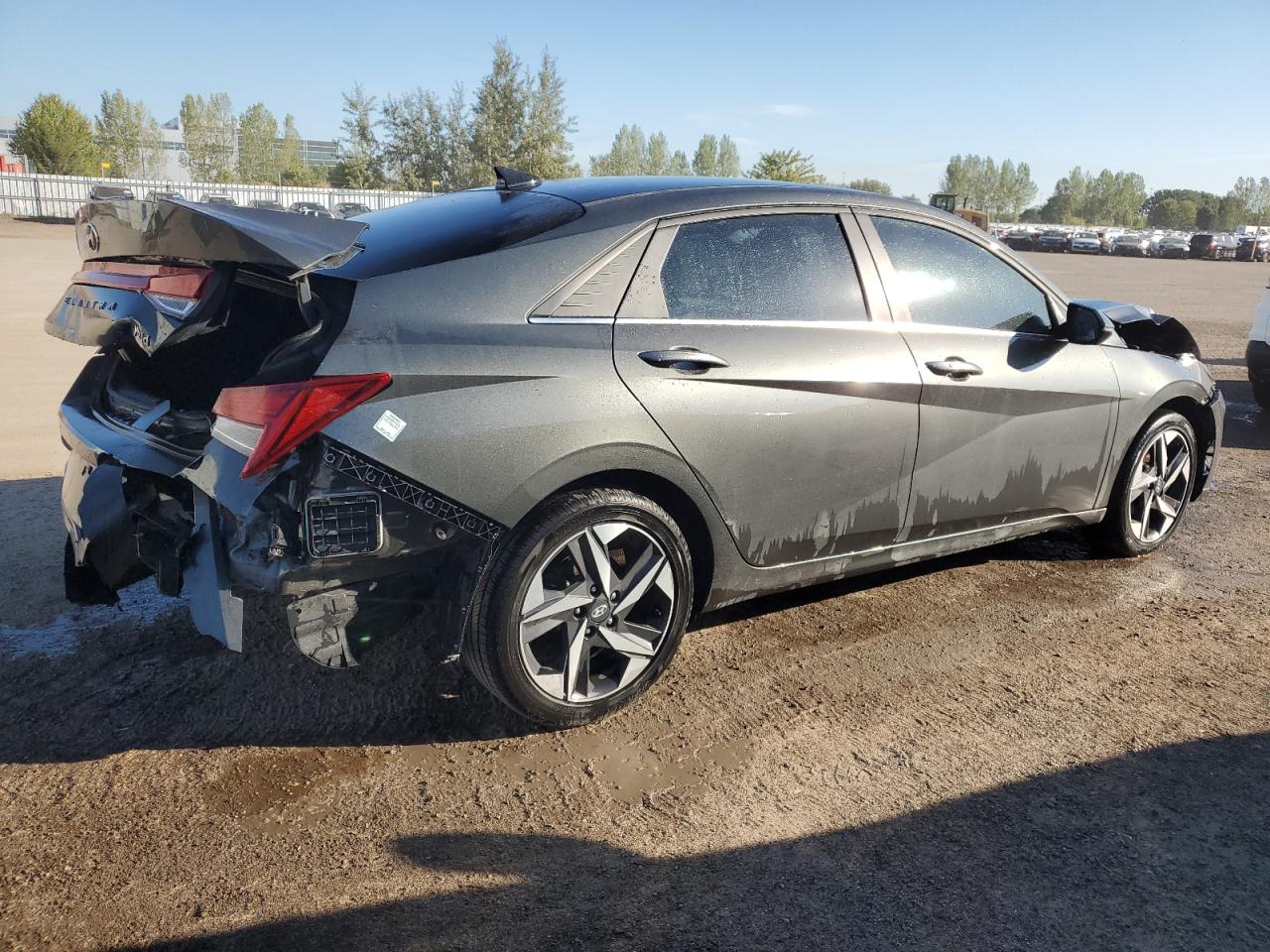 HYUNDAI ELANTRA LIMITED