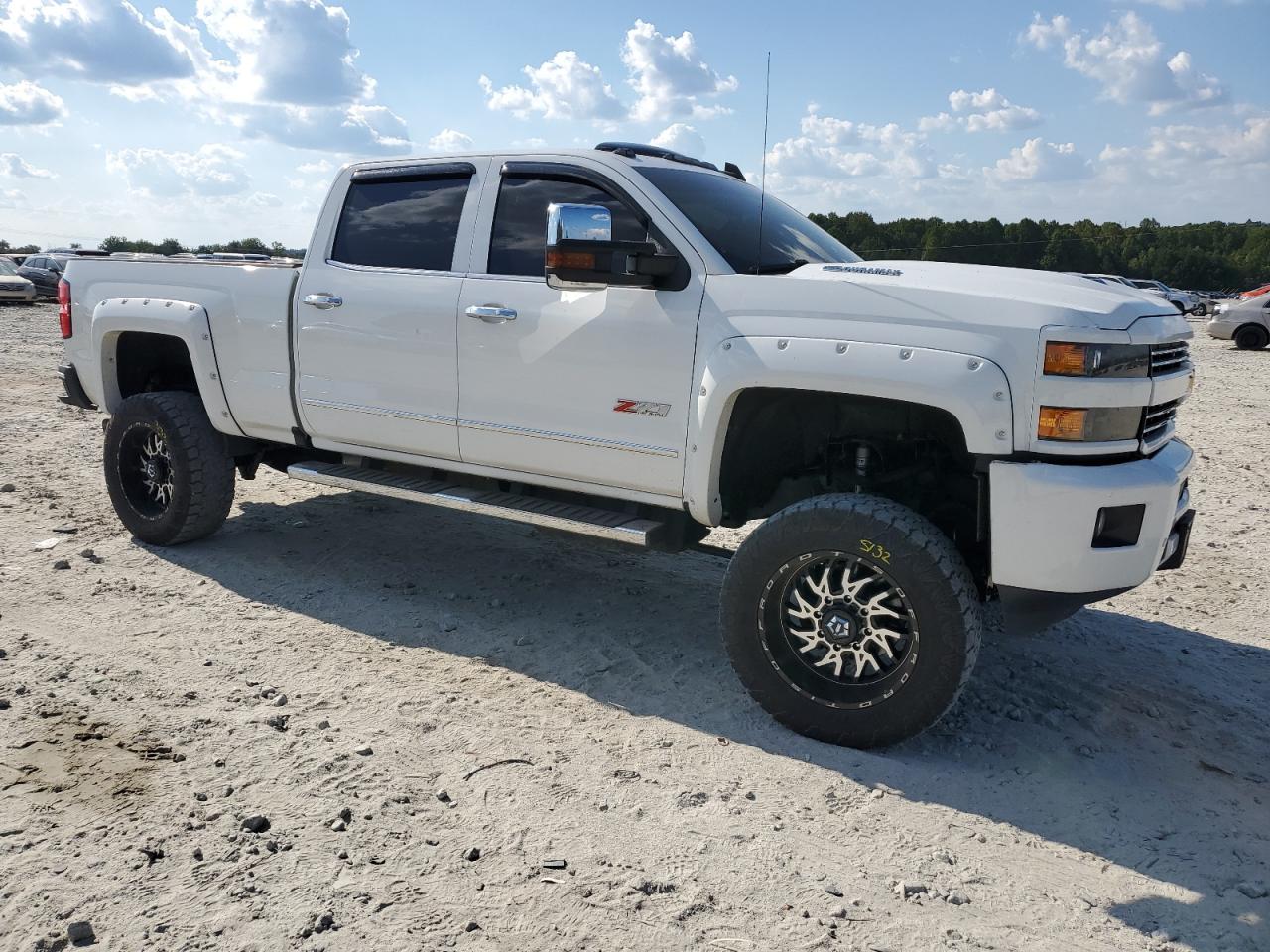 CHEVROLET SILVERADO K2500 HEAVY DUTY LTZ