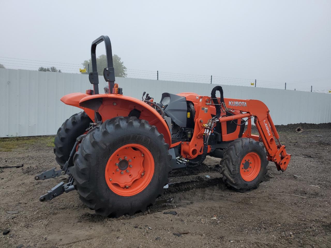 Lot #3318966949 2015 KUBOTA M5-091