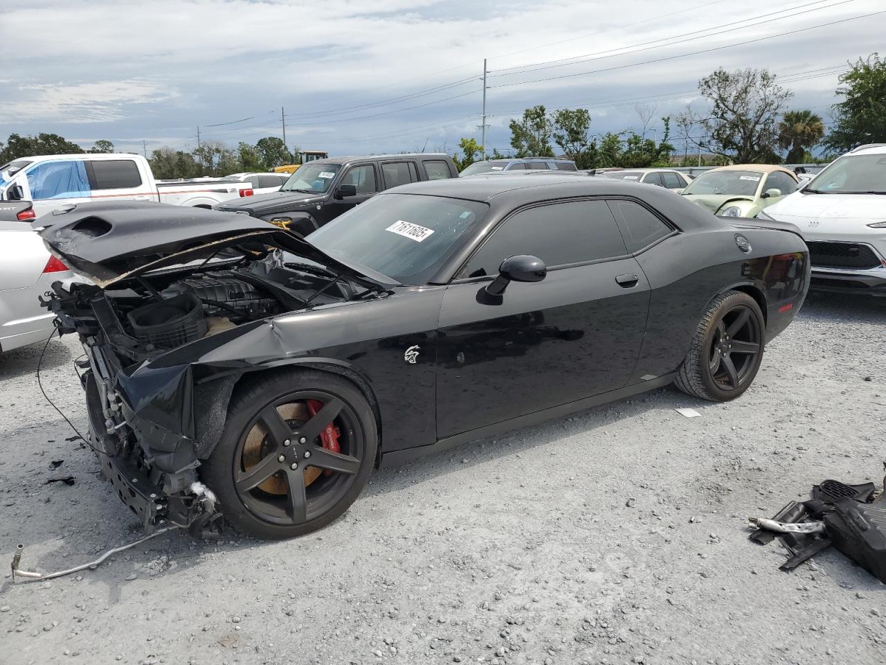 DODGE CHALLENGER SRT HELLCAT