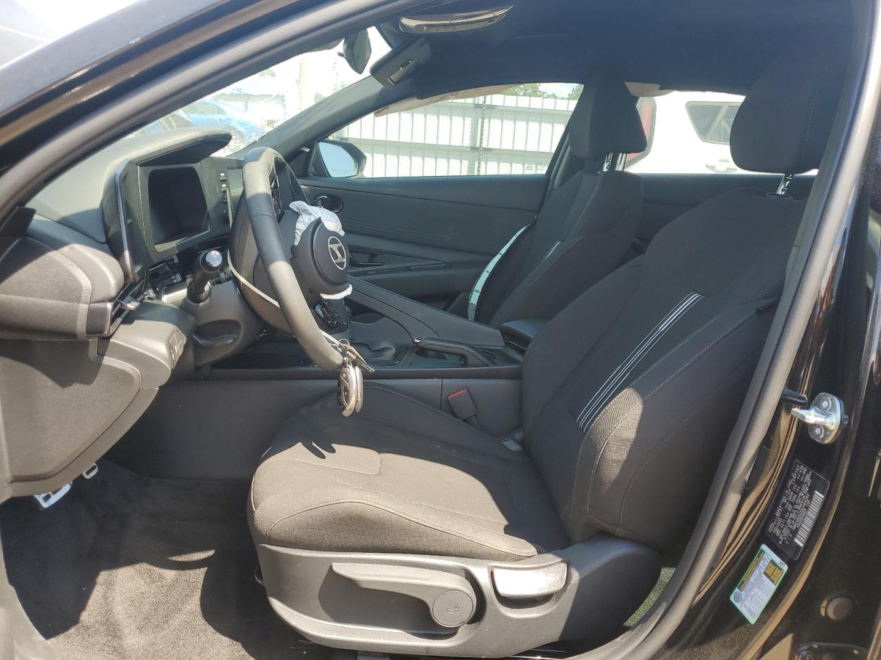 HYUNDAI ELANTRA SEL SPORT