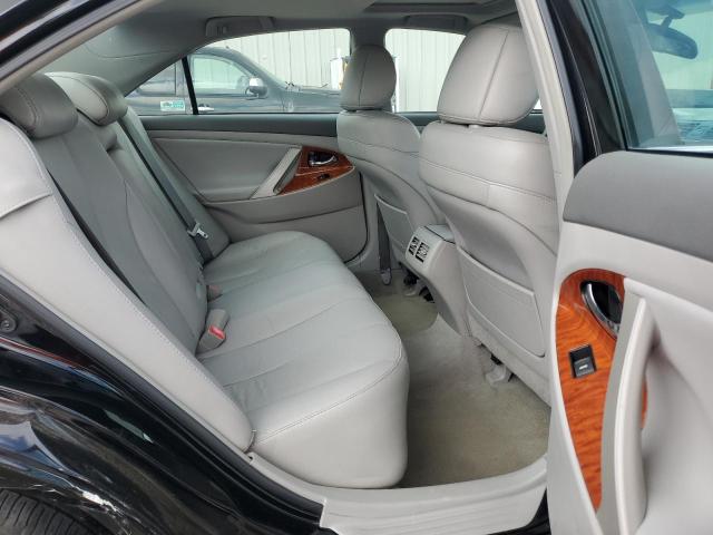 2011 TOYOTA CAMRY HYBR - 4T1BB3EK1BU131475