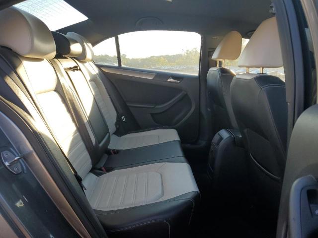 2016 VOLKSWAGEN JETTA SPORT 3VWD17AJ3GM271704