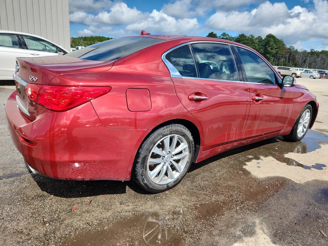 INFINITI Q50 BASE