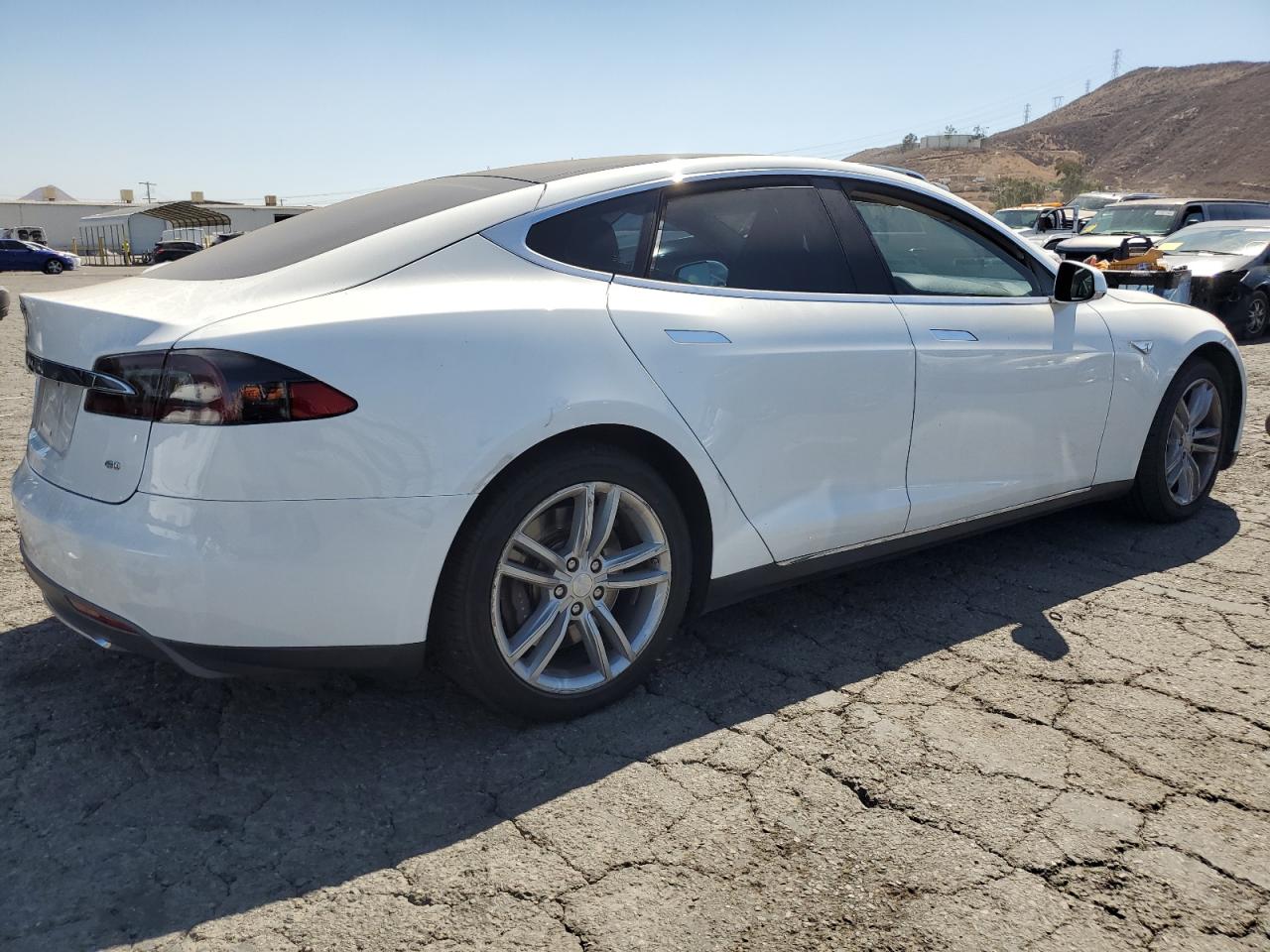 TESLA MODEL S