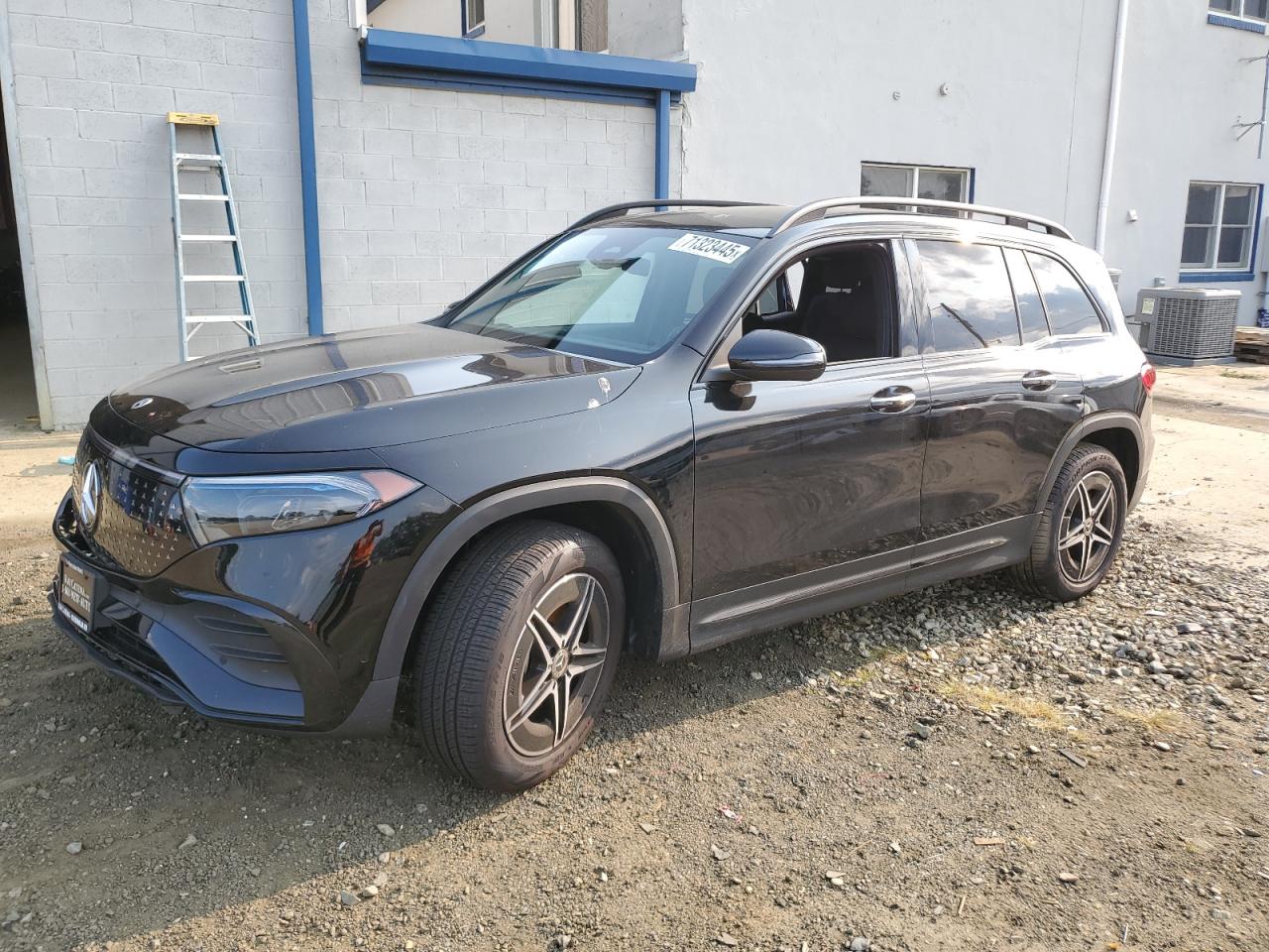 MERCEDES-BENZ EQB 300 4MATIC