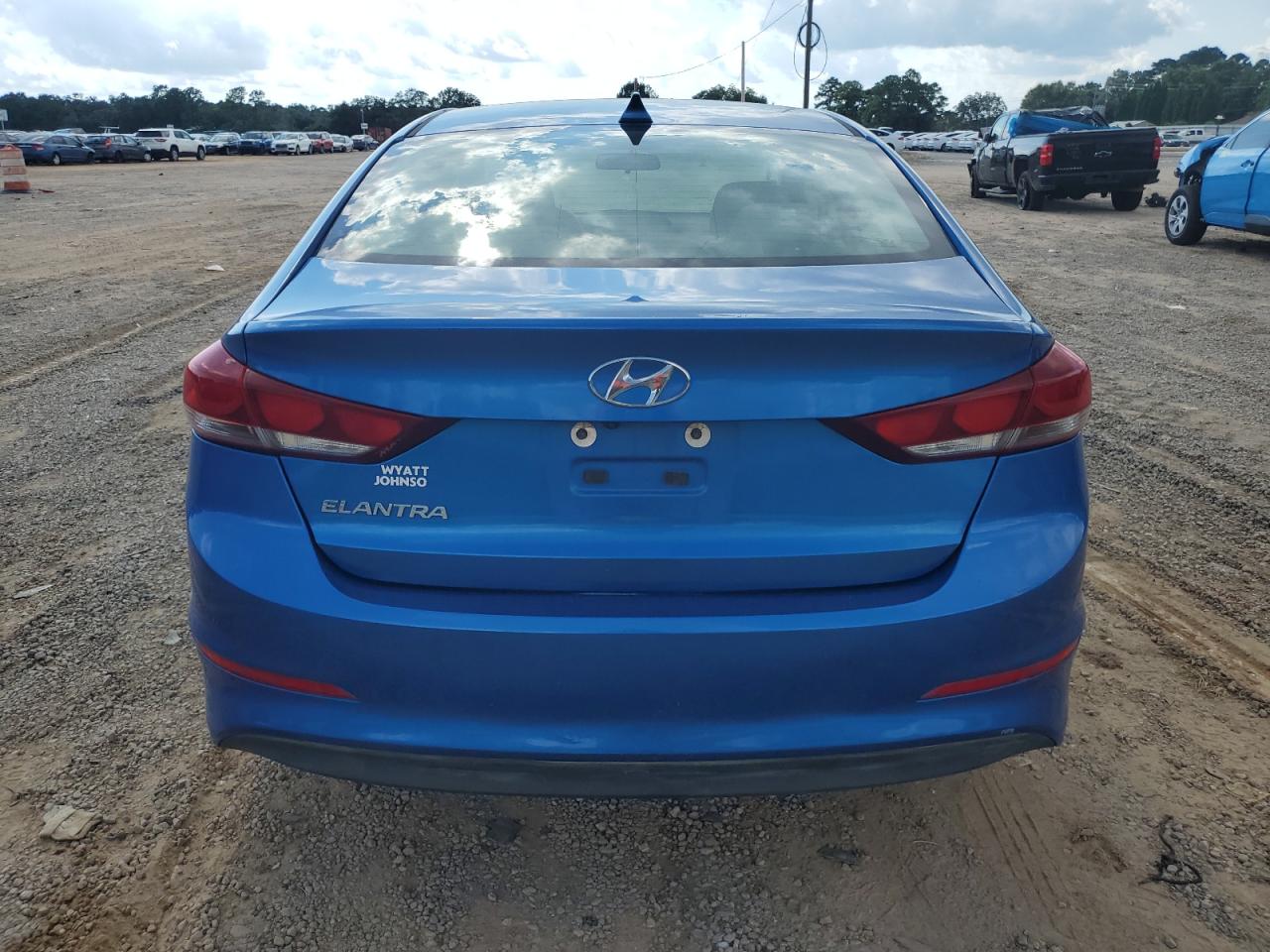 Lot #3297969770 2018 HYUNDAI ELANTRA SE