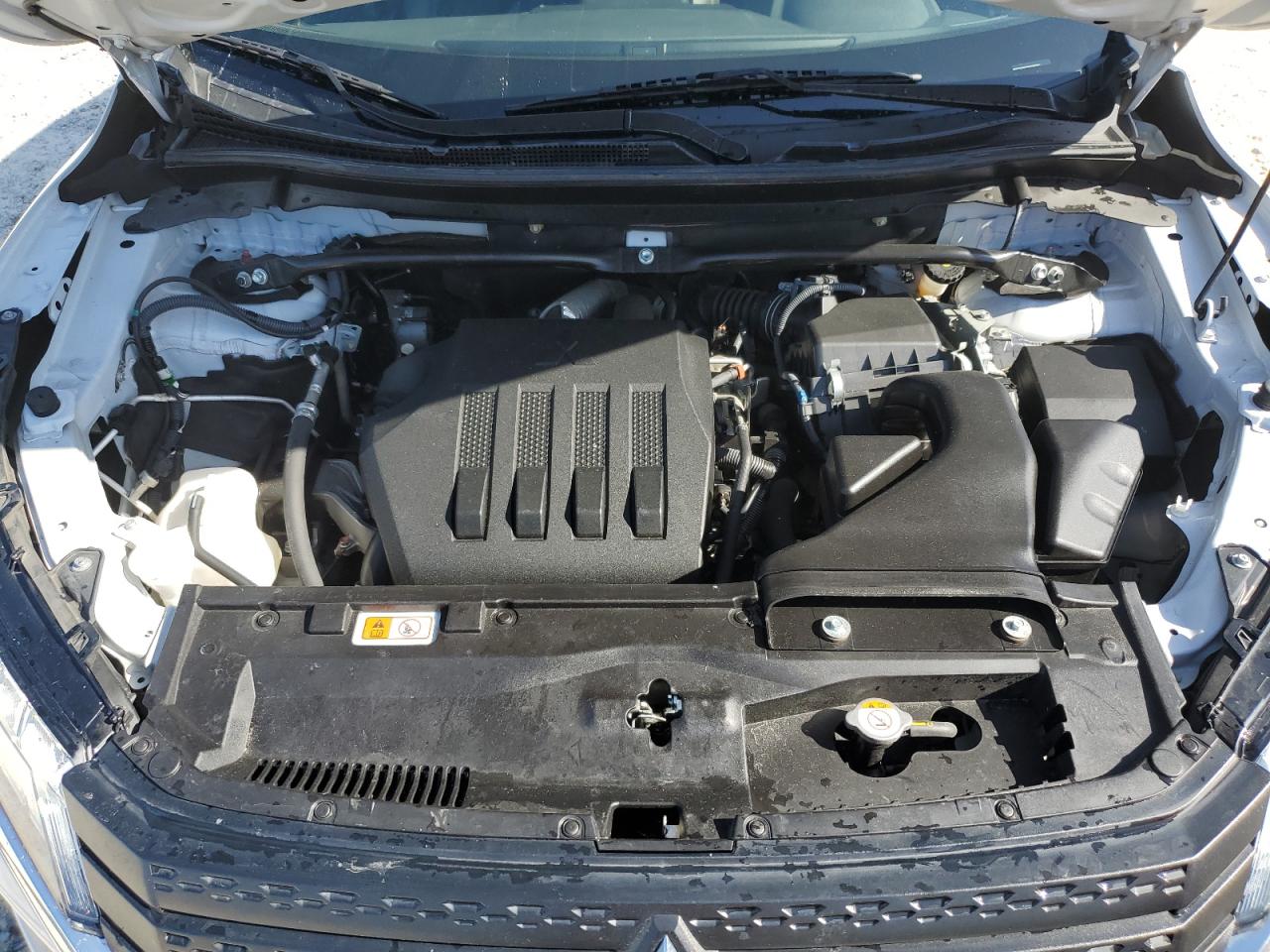 MITSUBISHI ECLIPSE SE