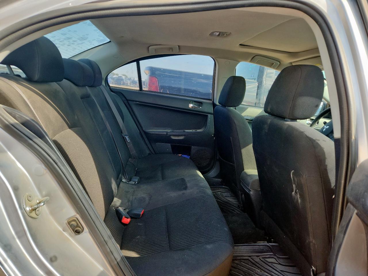 MITSUBISHI LANCER GT