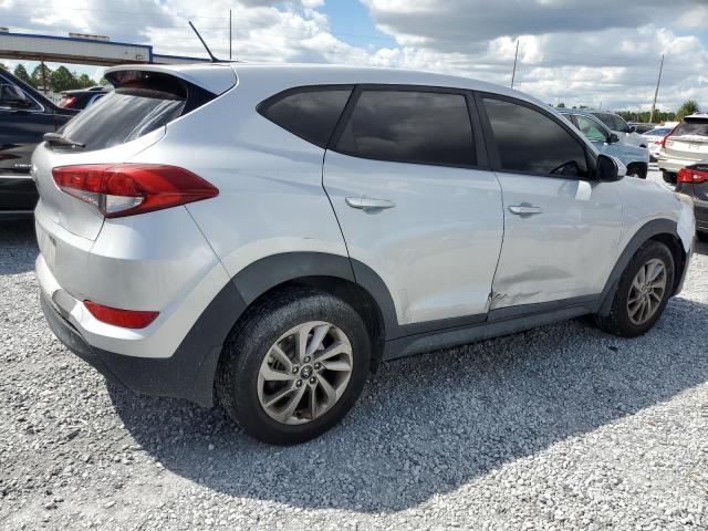 2018 HYUNDAI TUCSON SE KM8J23A41JU693720
