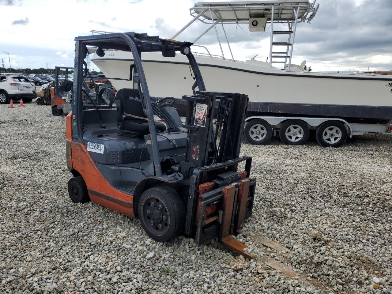 Lot #3308632493 2014 TOYT FORKLIFT