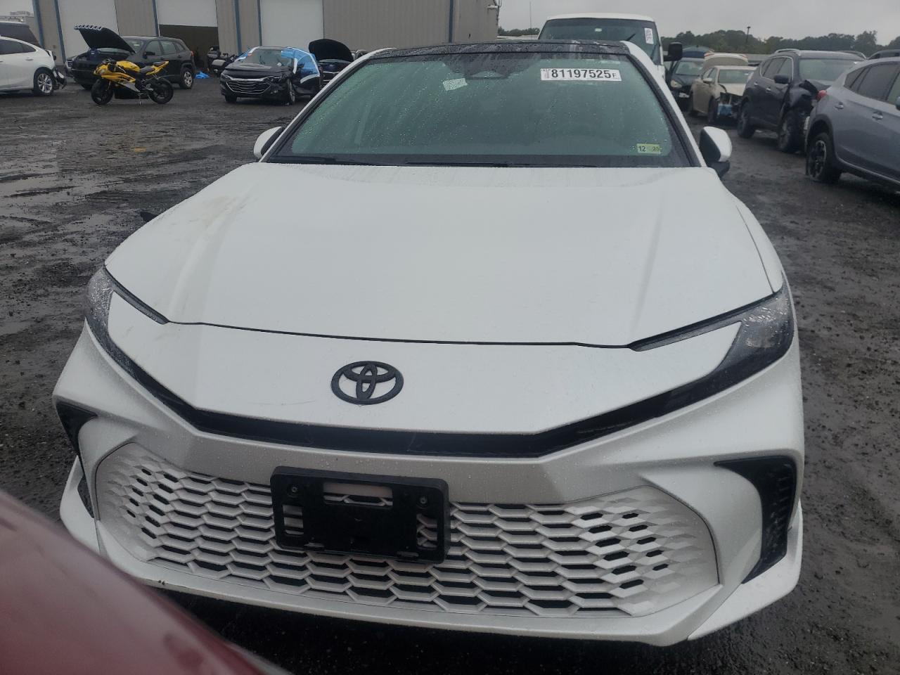 TOYOTA CAMRY XSE