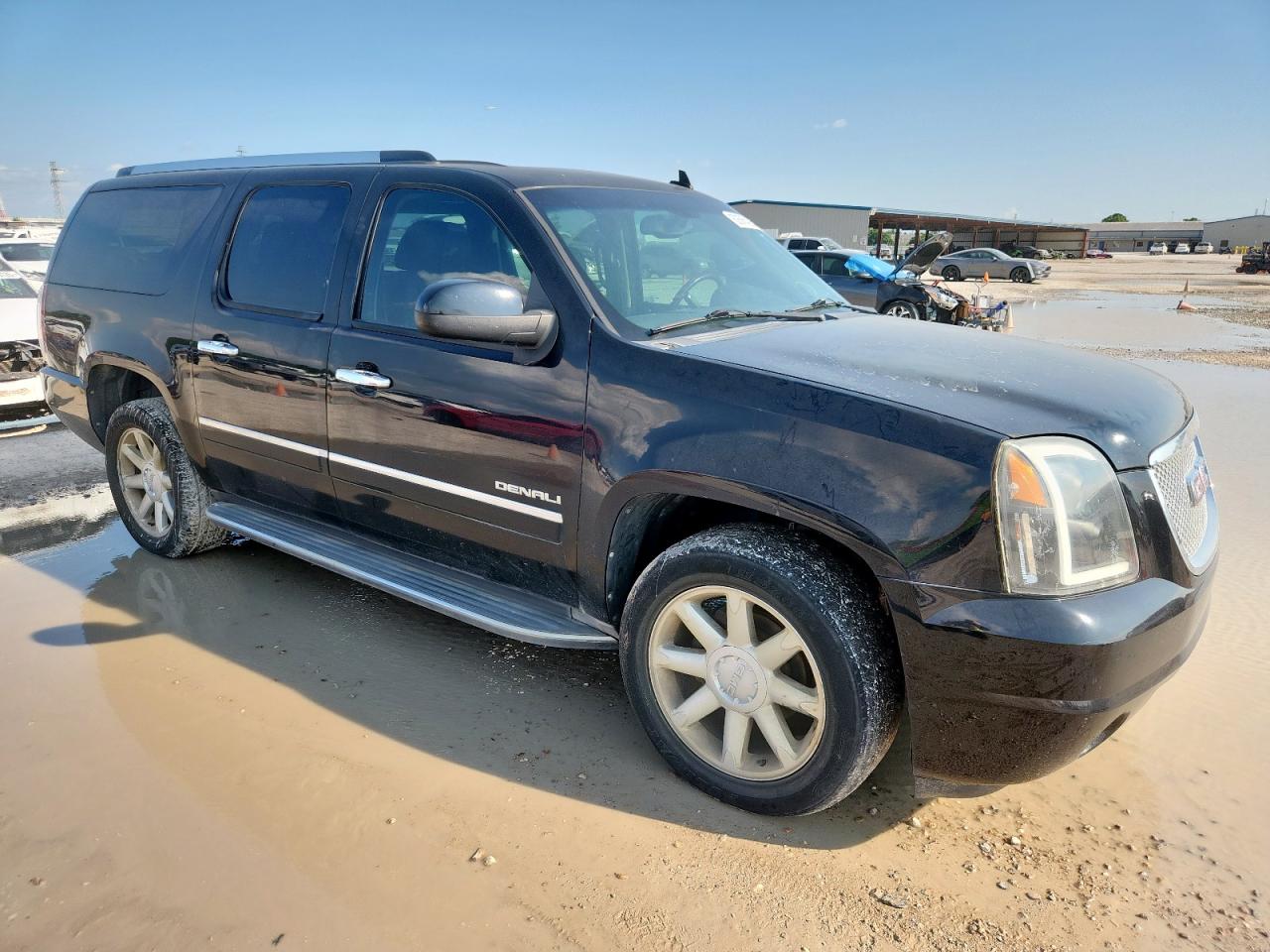 GMC YUKON DENALI