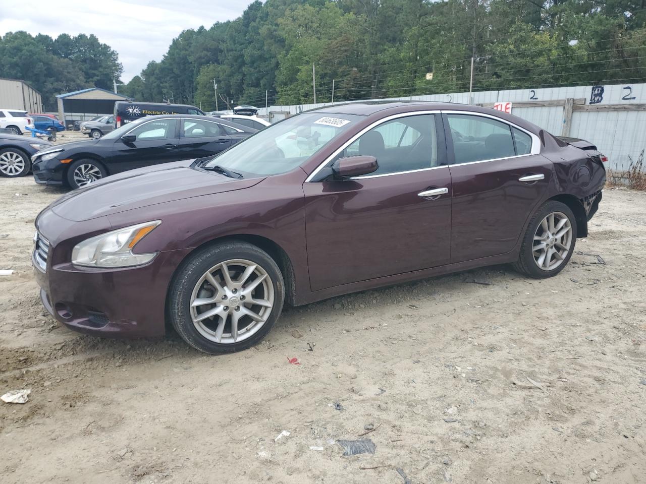 NISSAN MAXIMA S