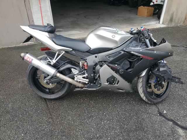 2003 YAMAHA YZFR6 L JYARJ06E13A006911