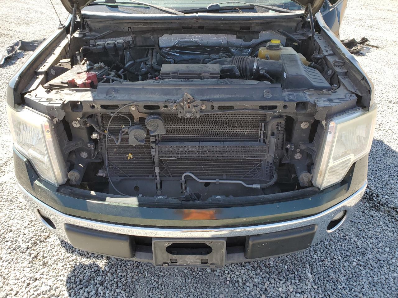 FORD F-150 SUPER CAB