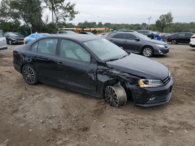 2015 VOLKSWAGEN JETTA SE - 3VWD17AJ8FM220598