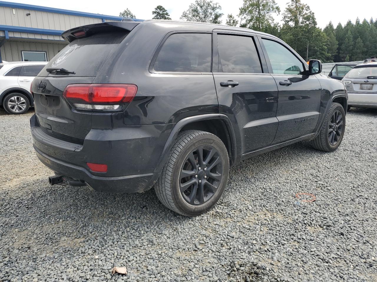 JEEP GRAND CHEROKEE LAREDO