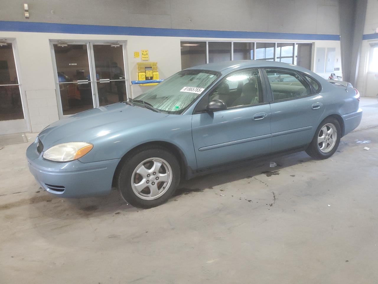  Salvage Ford Taurus