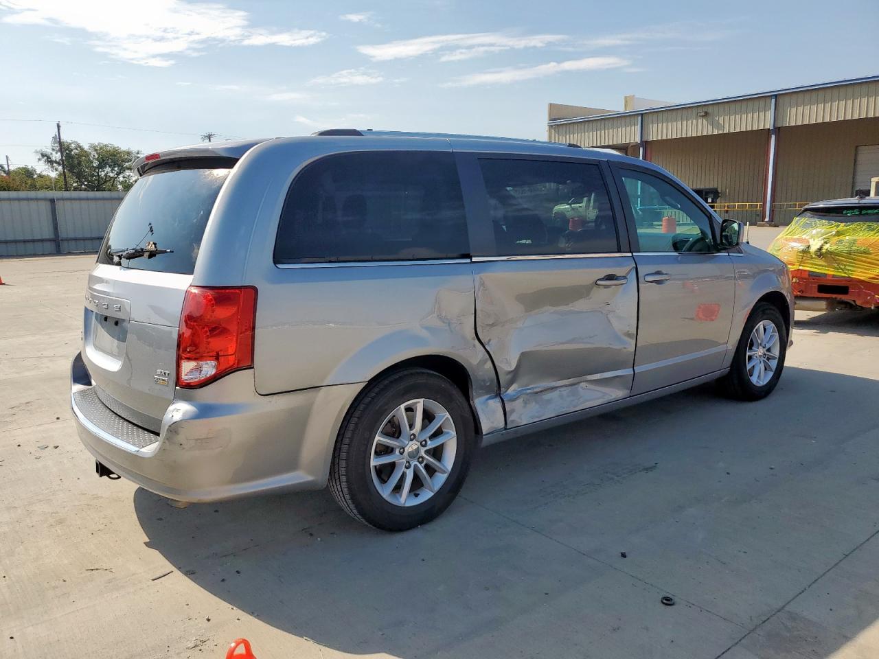 DODGE GRAND CARAVAN SXT