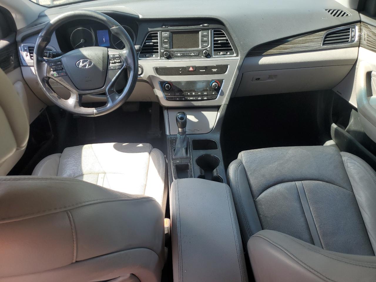 HYUNDAI SONATA SPORT