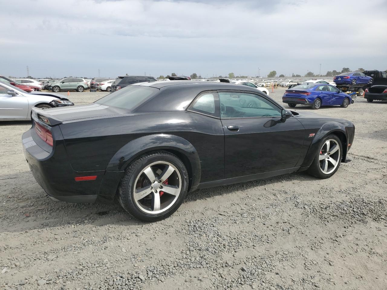 DODGE CHALLENGER SRT-8