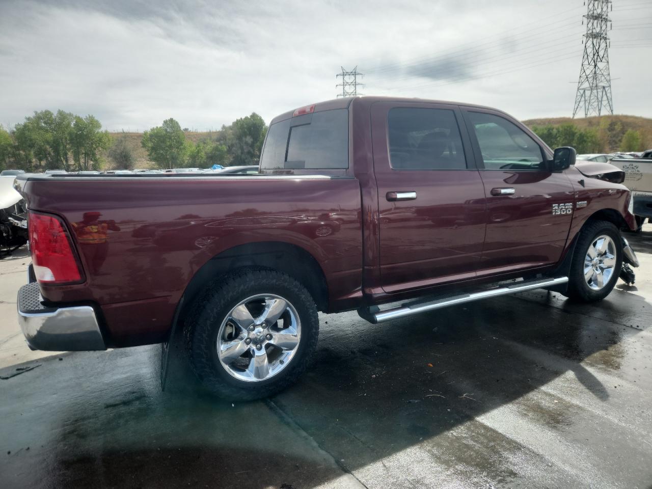 RAM 1500 SLT