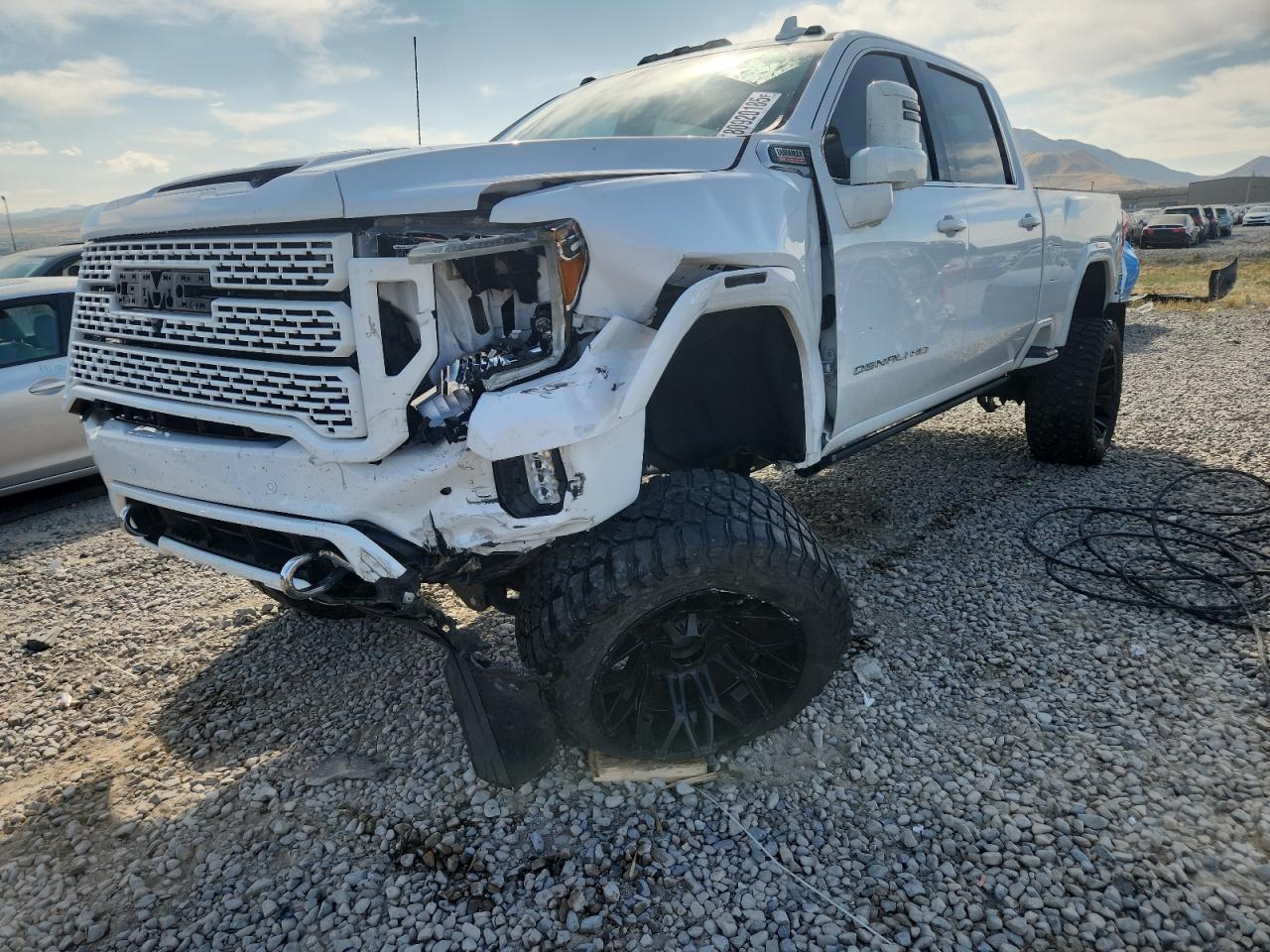 GMC SIERRA K3500 DENALI