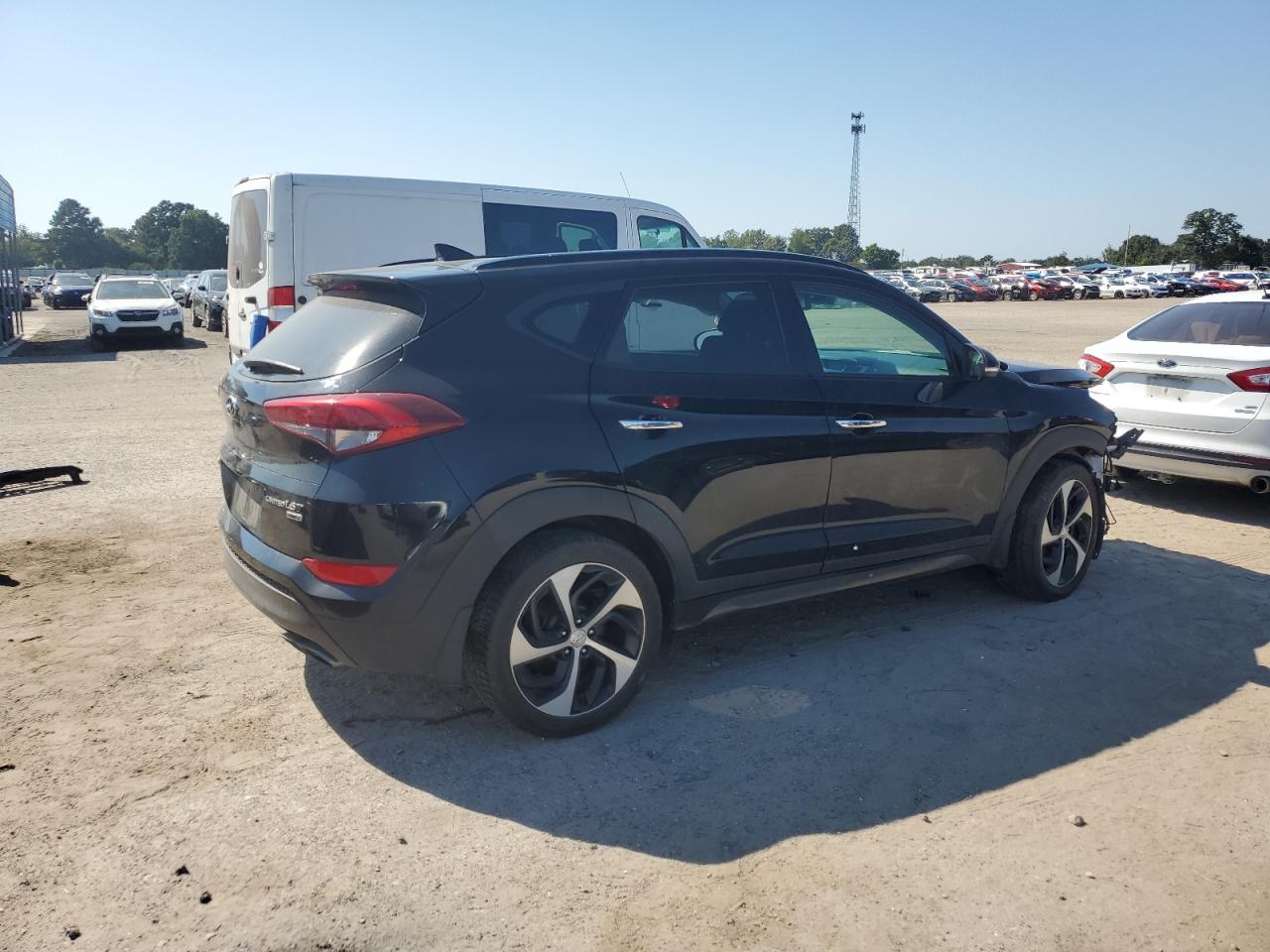 HYUNDAI TUCSON LIMITED
