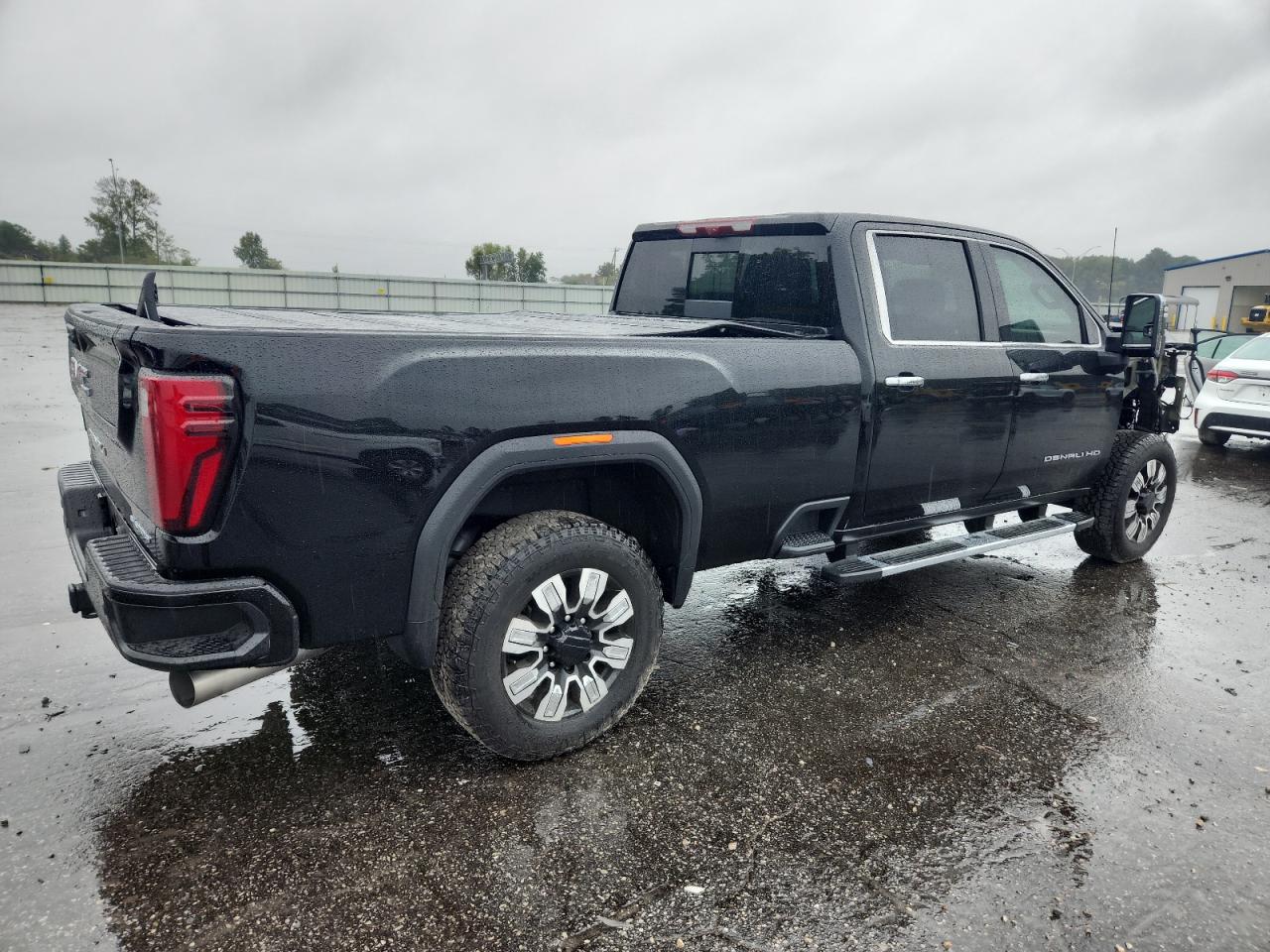 GMC SIERRA K3500 DENALI