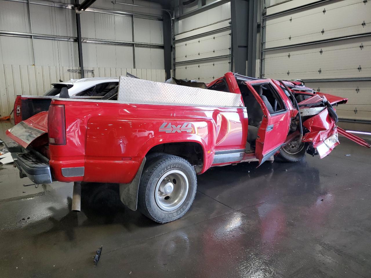 Lot #3283986829 2000 CHEVROLET GMT-400 K3