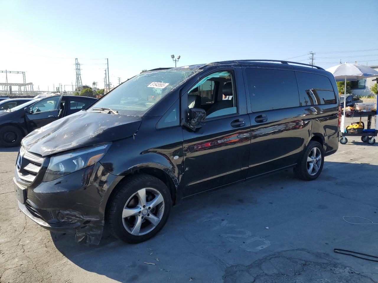 MERCEDES-BENZ METRIS