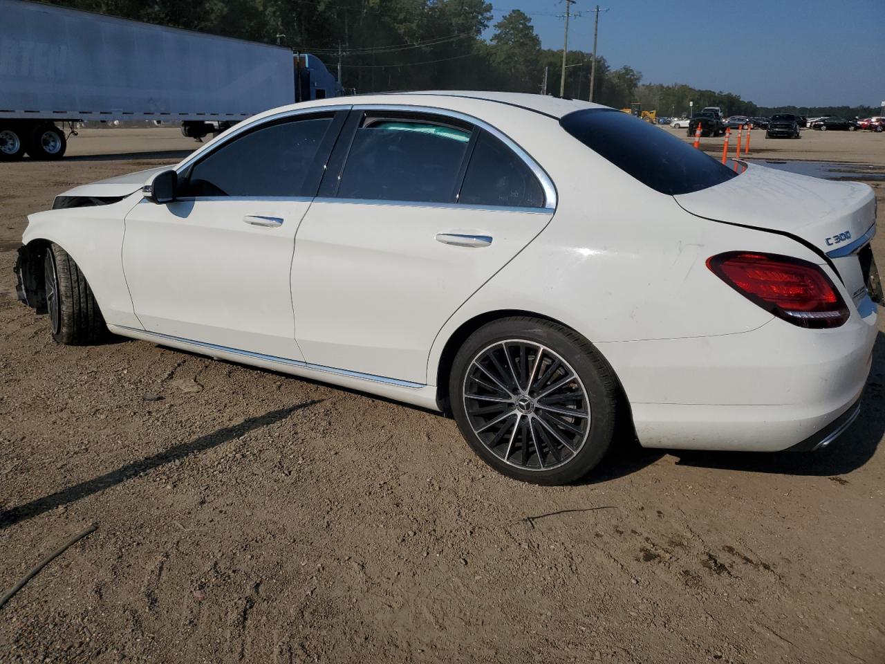 MERCEDES-BENZ C-CLASS 300