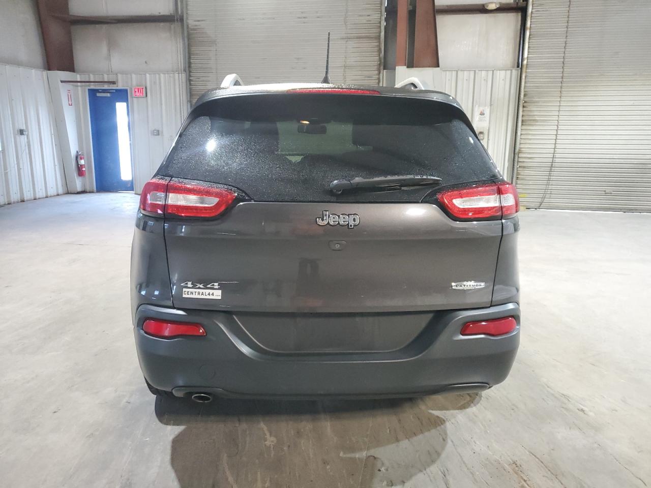 JEEP GRAND CHEROKEE LATITUDE PLUS