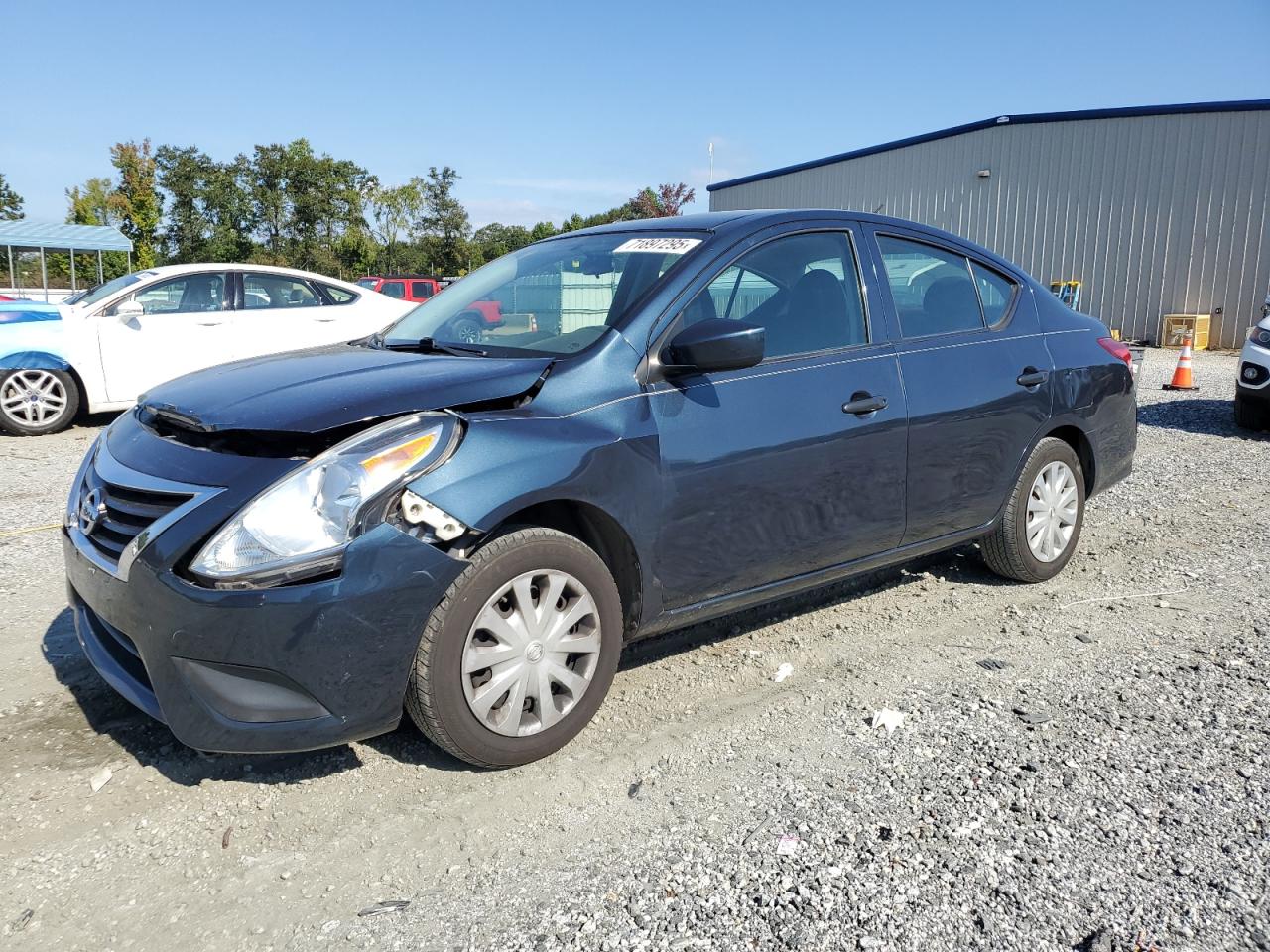 NISSAN VERSA S