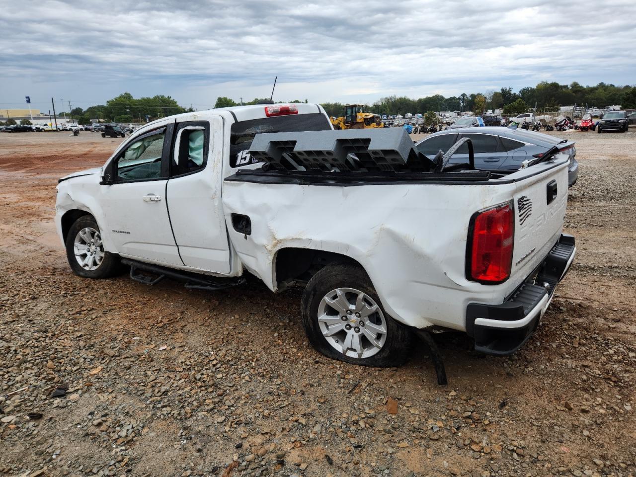 CHEVROLET COLORADO LT