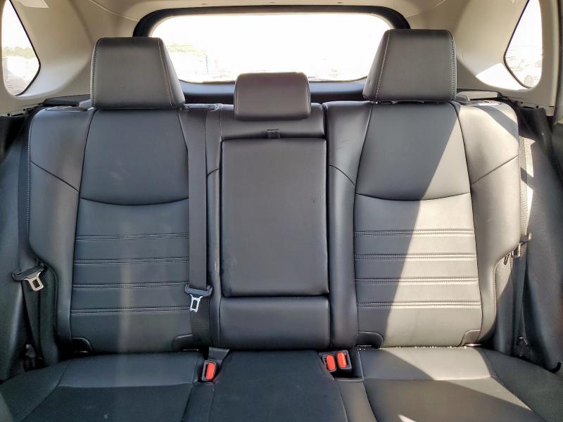 2024 TOYOTA RAV4 XLE P 2T3C1RFV0RW303029