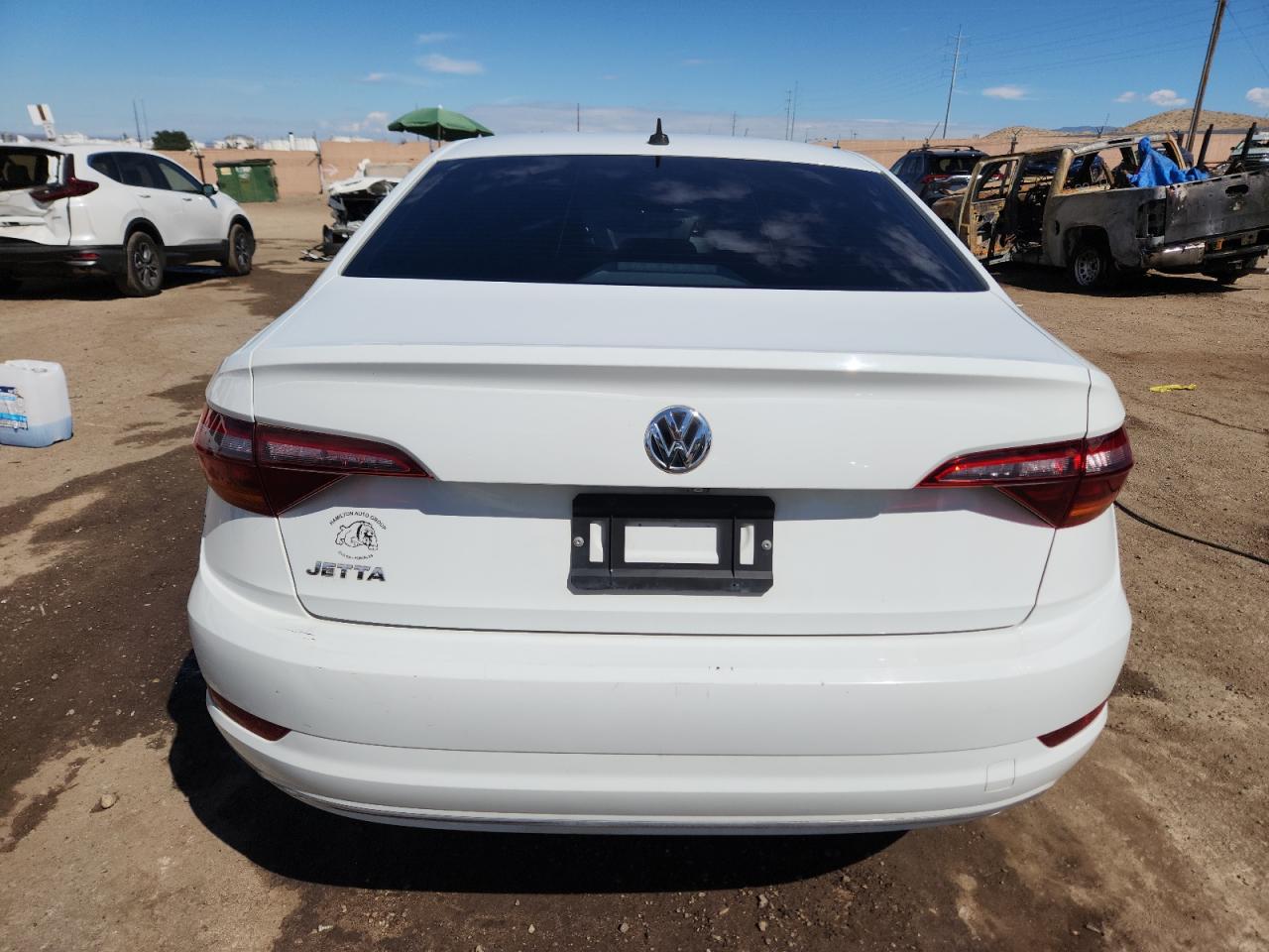 VOLKSWAGEN JETTA S