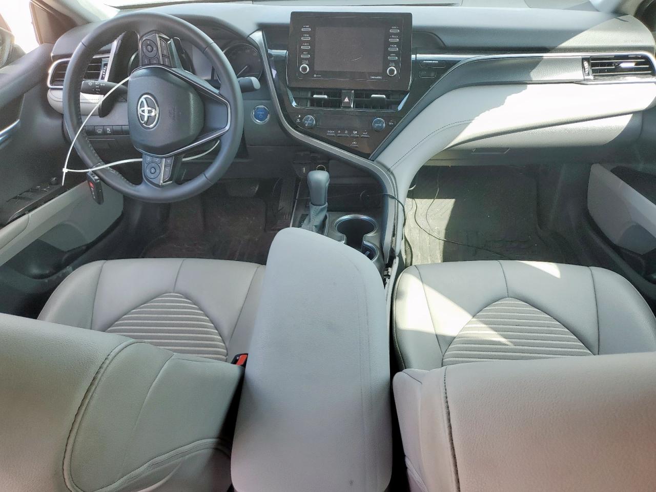 TOYOTA CAMRY SE NIGHT SHADE