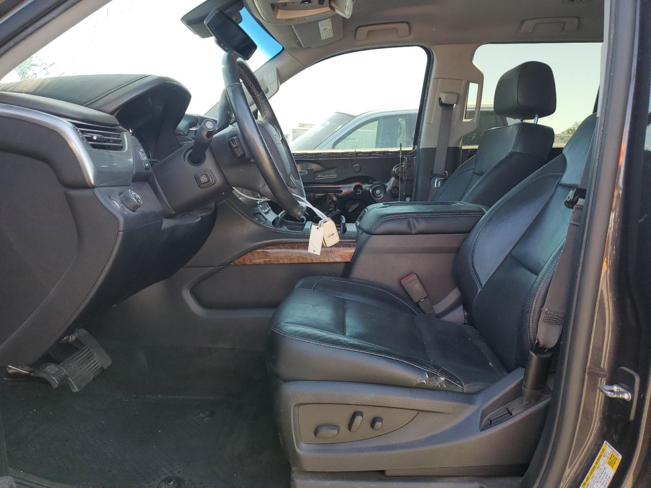 CHEVROLET TAHOE C1500 LTZ