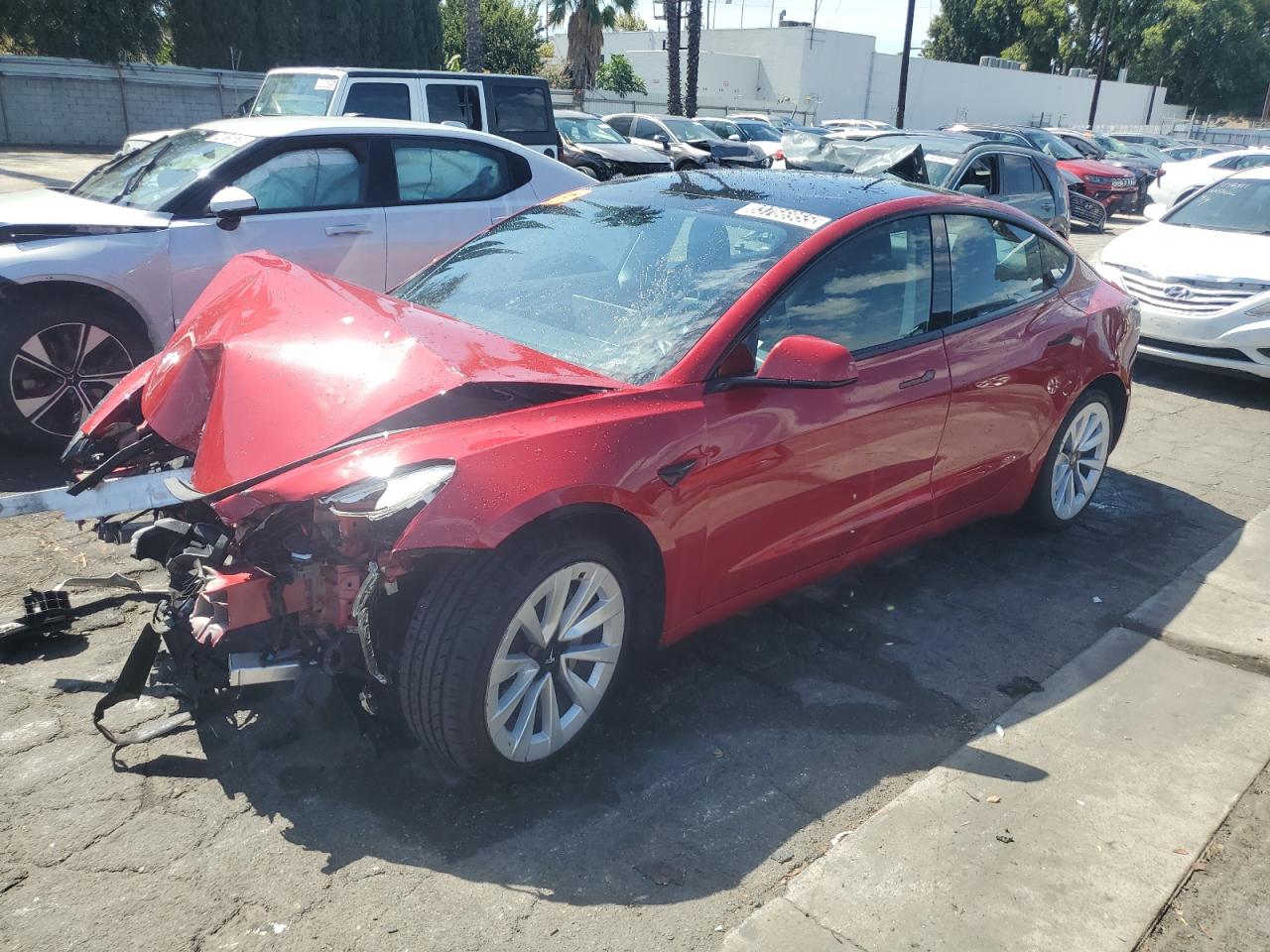 TESLA MODEL 3