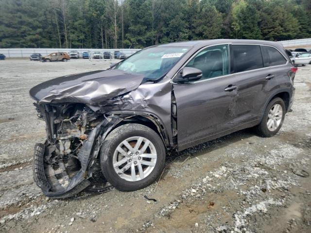 TOYOTA HIGHLANDER