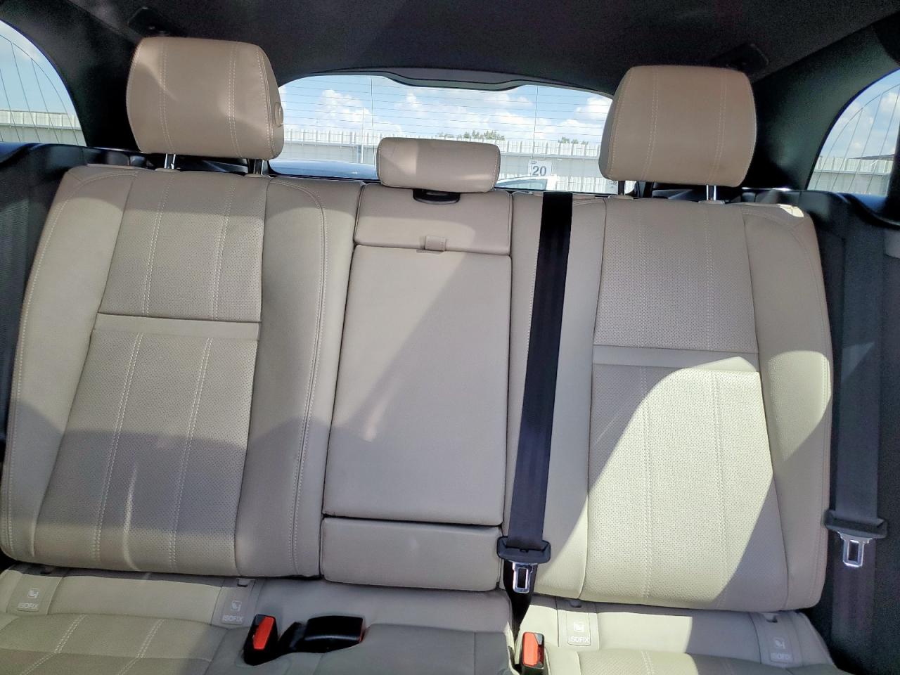 LAND ROVER RANGE ROVER R-DYNAMIC SE