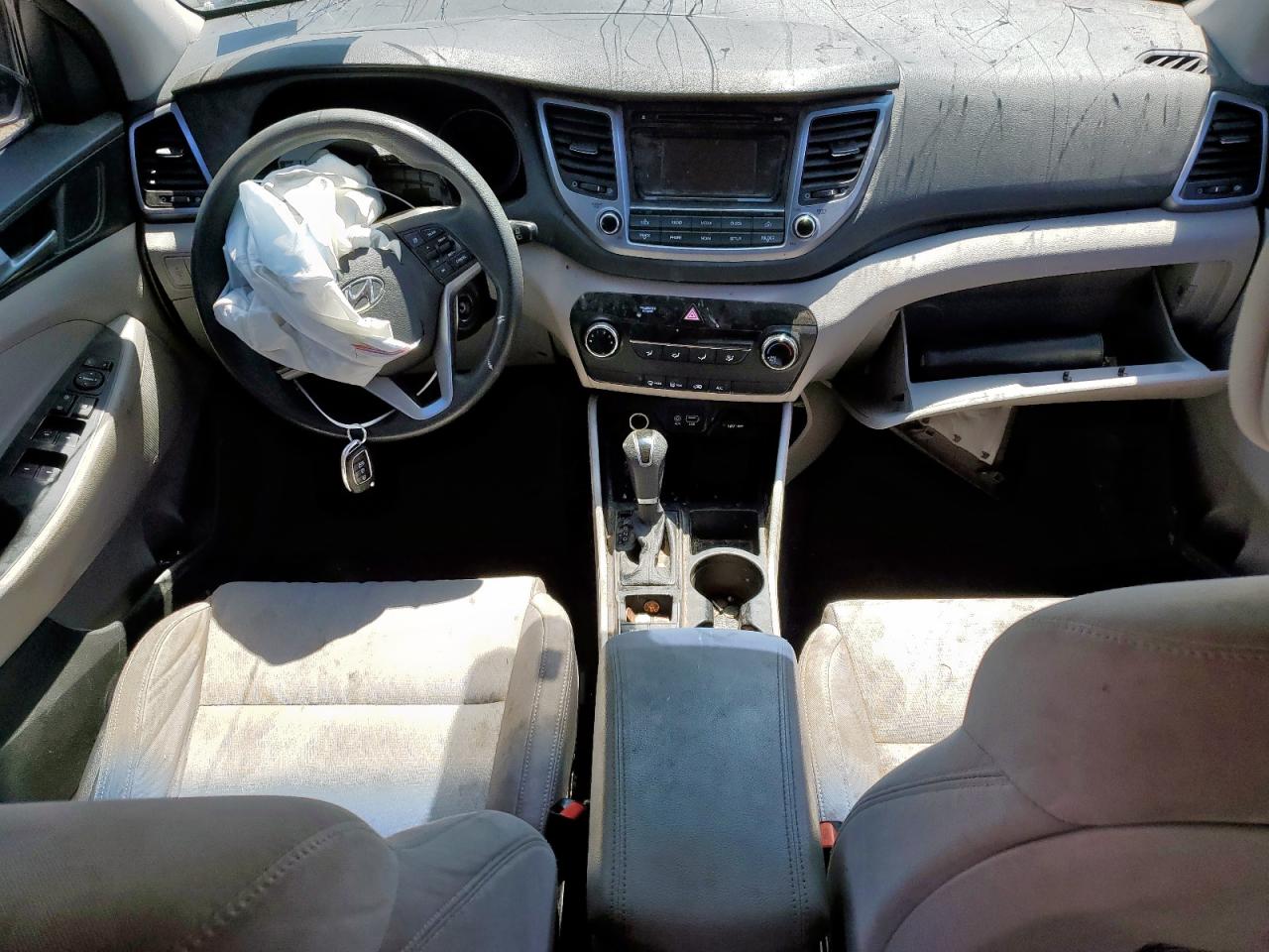 HYUNDAI TUCSON SE