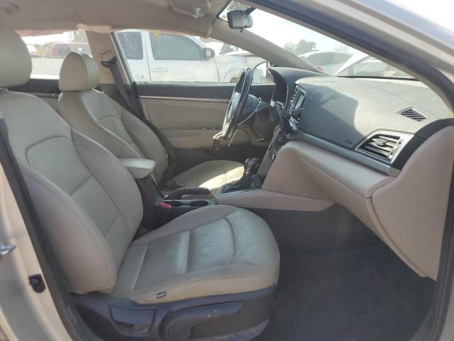 2017 HYUNDAI ELANTRA SE 5NPD84LF3HH019643