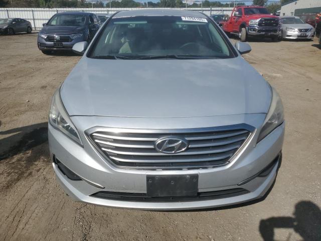 2017 HYUNDAI SONATA SE 5NPE24AF5HH565658