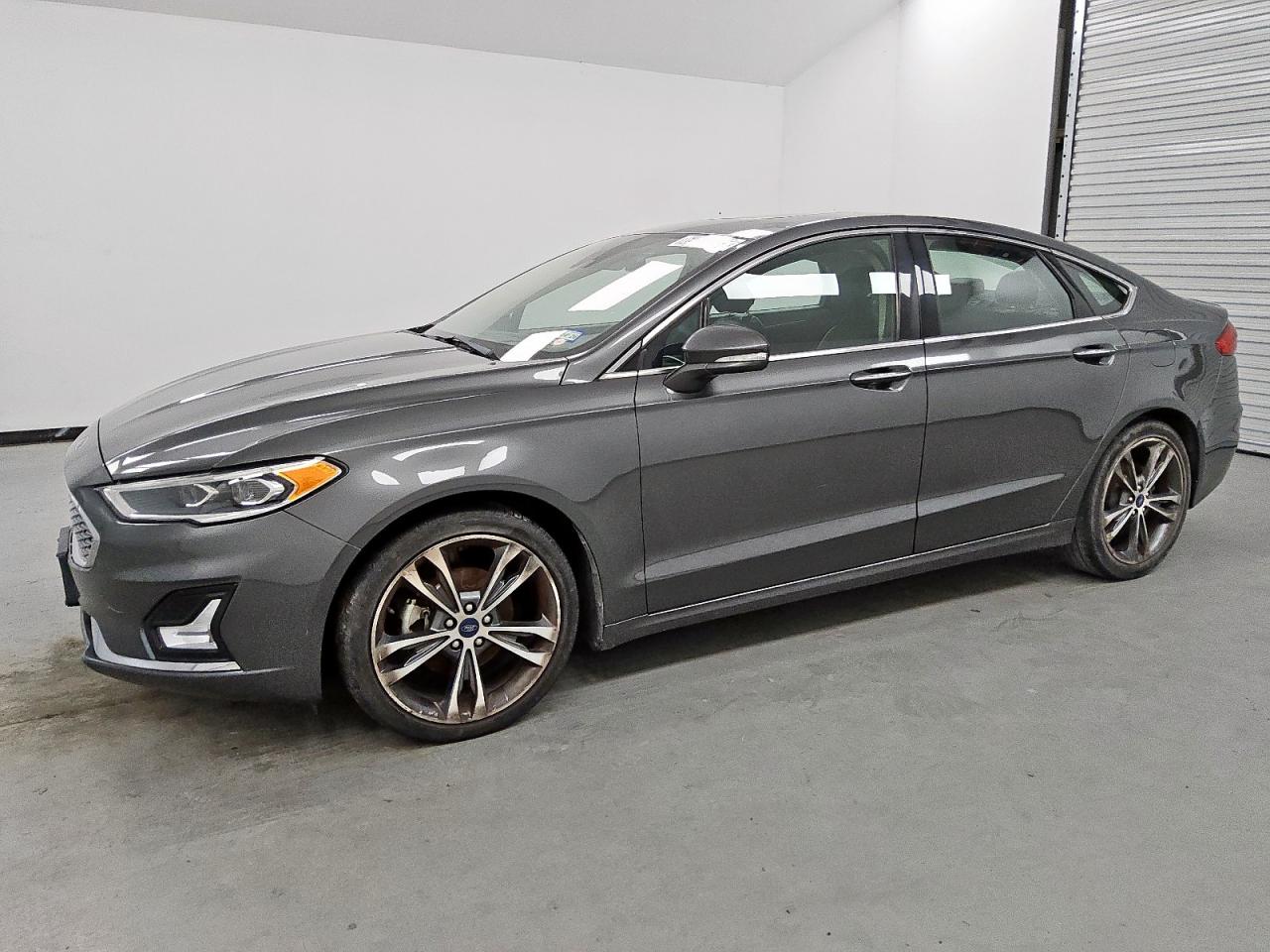 FORD FUSION TITANIUM